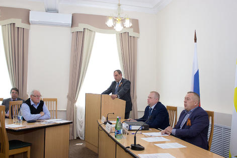 Совет депутатов Минераловодского городского округа принял отчет Сергея Перцева о проделанной в 2018 году работе