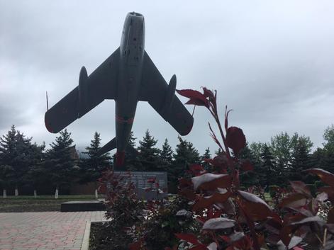 Памятник погибшим летчикам 